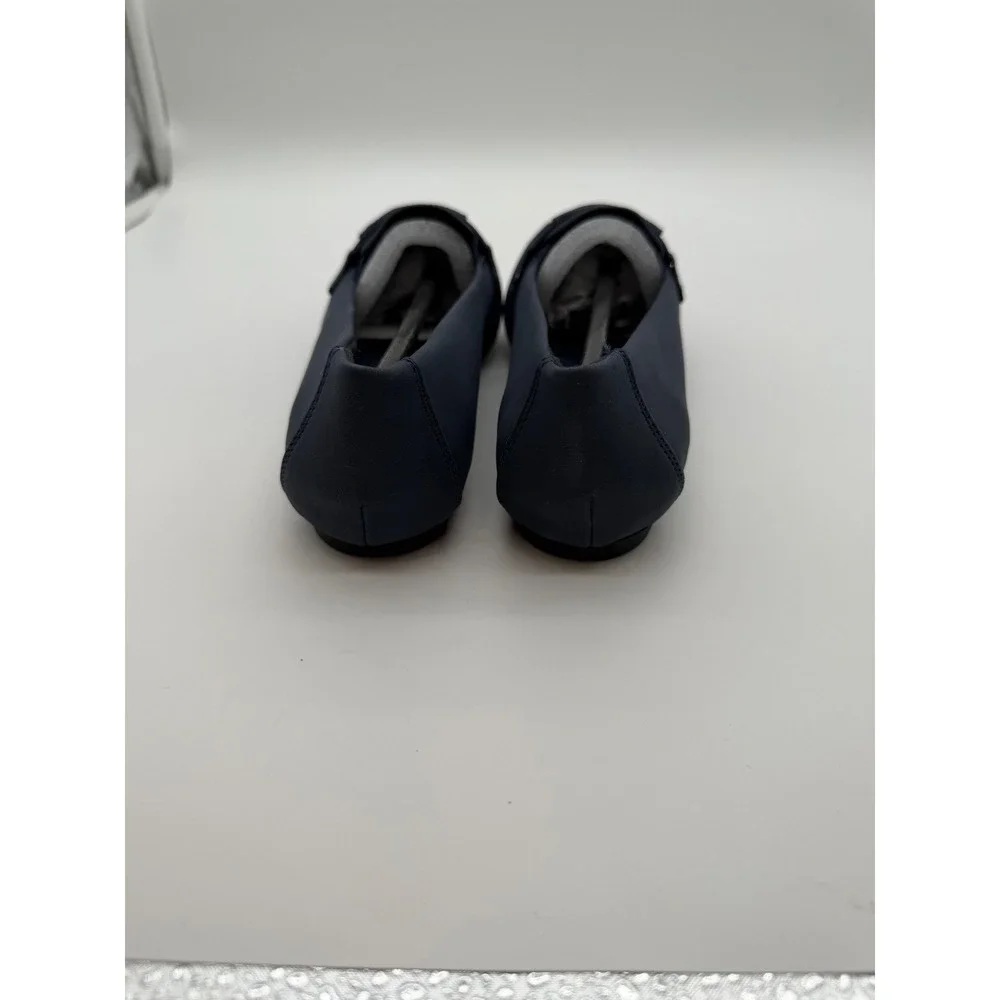 Easy Street Catsha Navy Blue Loafers Womens 6.5 N Slip On Flats